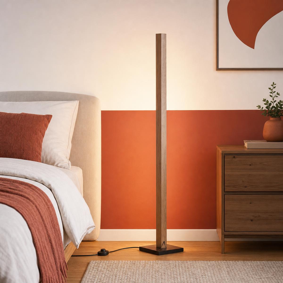 IMG_06_08_lampadaire_variateur_colonne_bois_led_7_temperatures_3.jpg