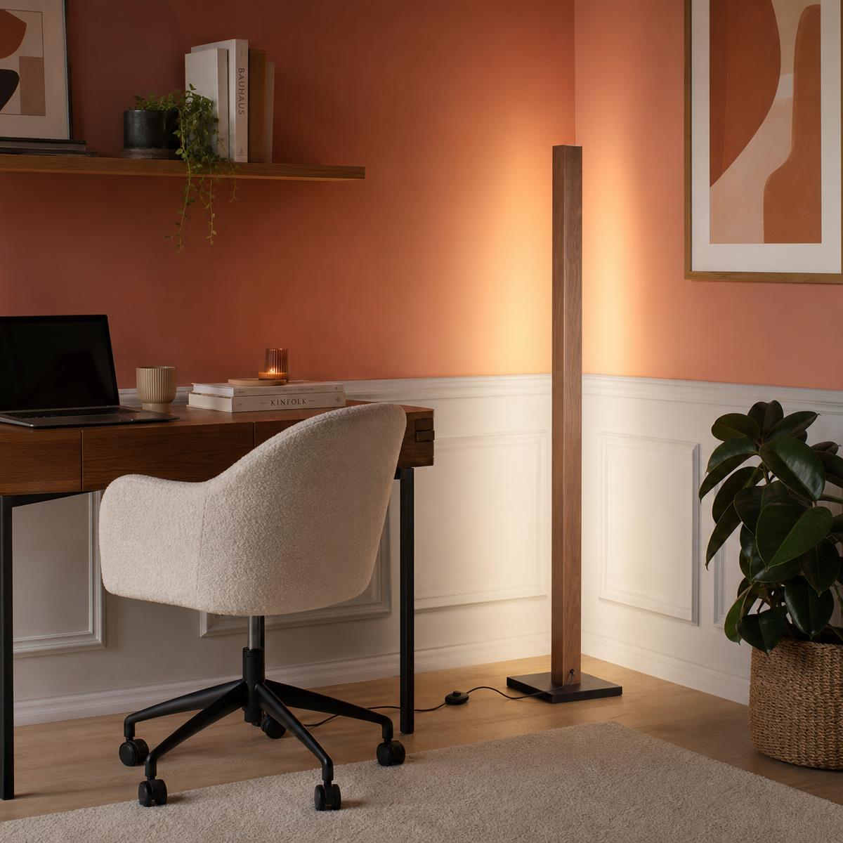 IMG_06_08_lampadaire_variateur_colonne_bois_led_7_temperatures_4.jpg